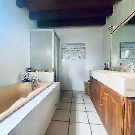 Landaise Familiale Villa